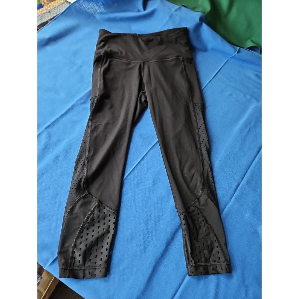 Victoria‎ Sport Leggings MESH SIDES CAPRI Victoria's Secret Workout Yoga XS - Picture 2 of 9